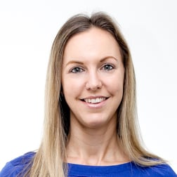 Tara_headshot (1)