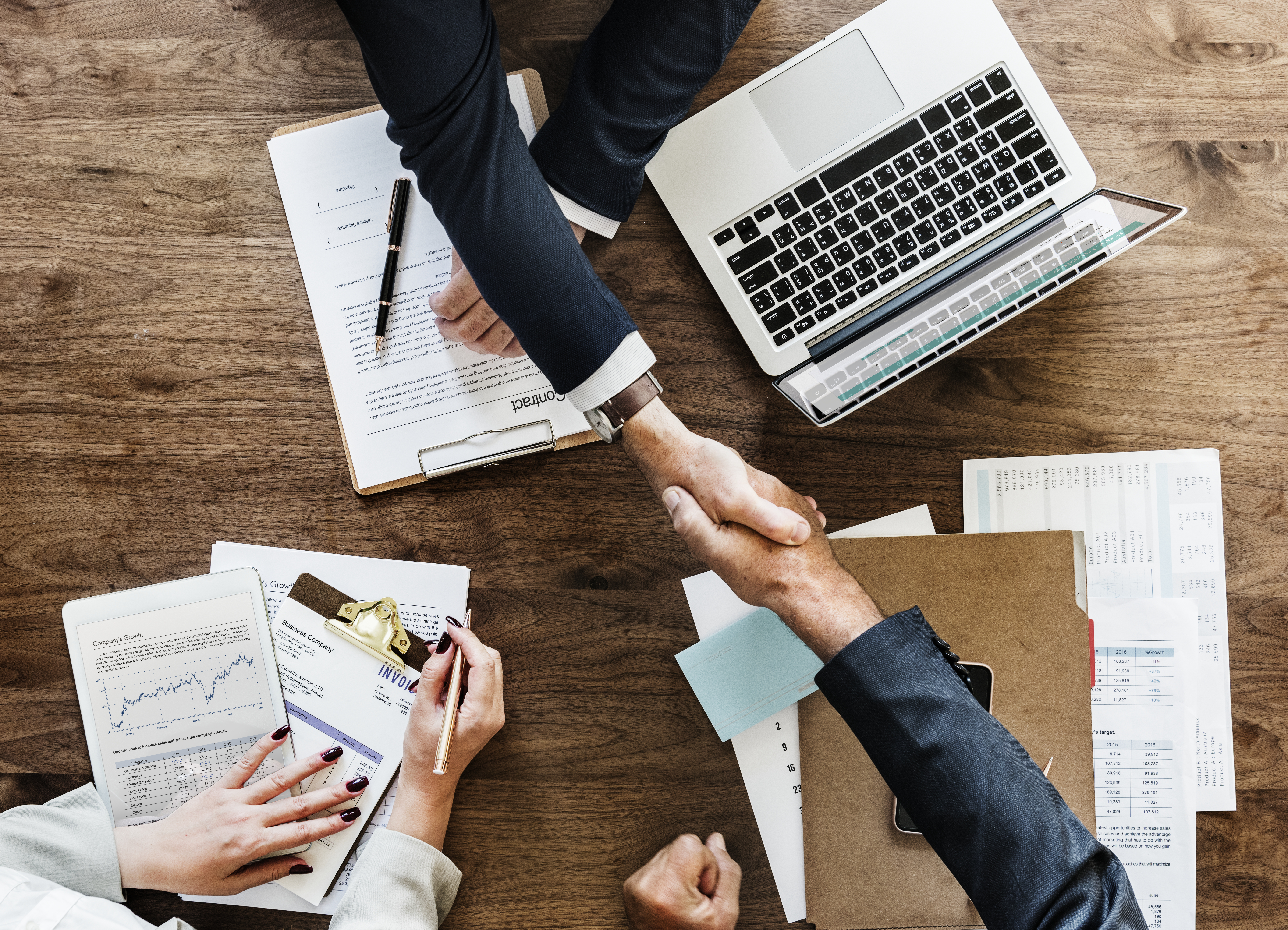 Contract Drafting and Collaboration: Best Practices You Need to Know